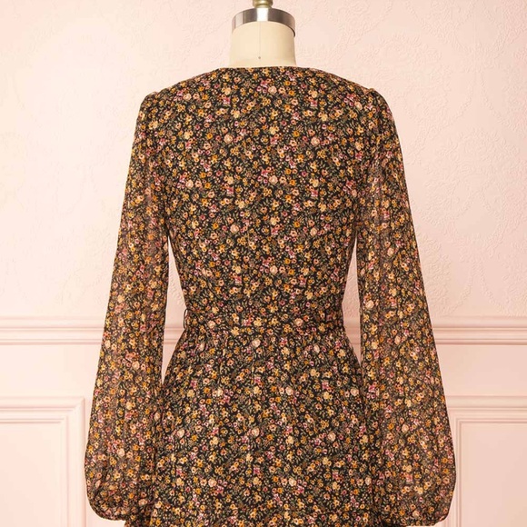 MINKPINK Black Floral Long Sleeve Dress - Picture 11 of 13